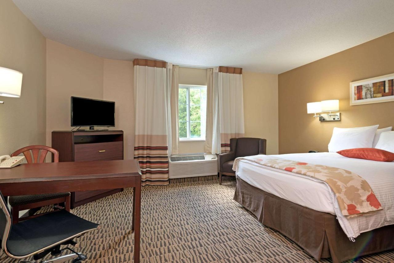 Mainstay Suites Detroit Фармінґтон-Гіллс Екстер'єр фото