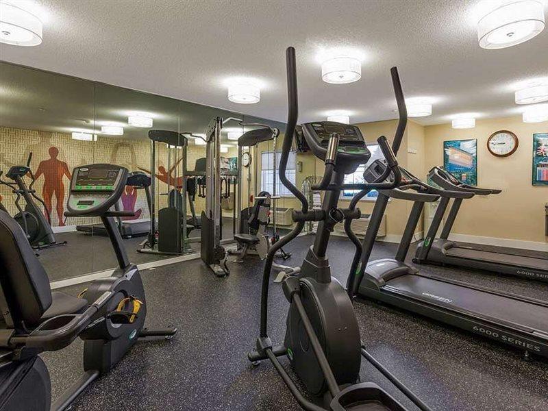 Mainstay Suites Detroit Фармінґтон-Гіллс Екстер'єр фото